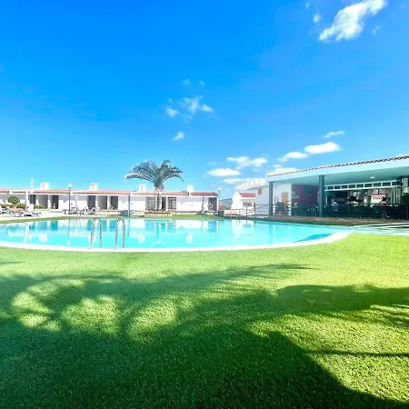Nice Mp With Freewifi, Well Connected In Tenerife South * 阿德耶