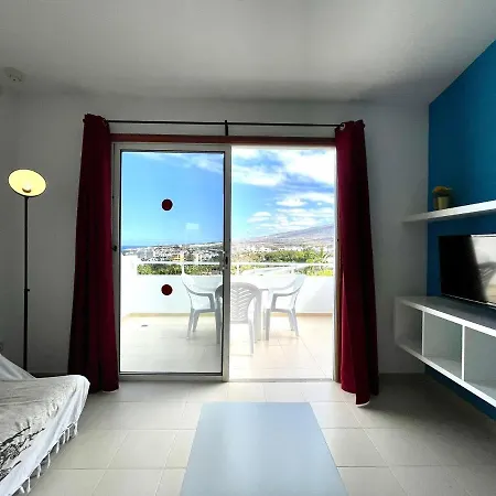 Nice Mp With Freewifi, Well Connected In Tenerife South * أذيخي
