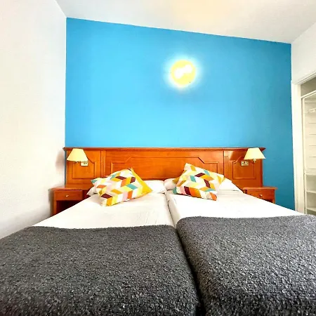 Nice Mp With Freewifi, Well Connected In Tenerife South * אדחה