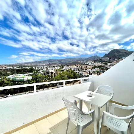 Nice Mp With Freewifi, Well Connected In Tenerife South * אדחה